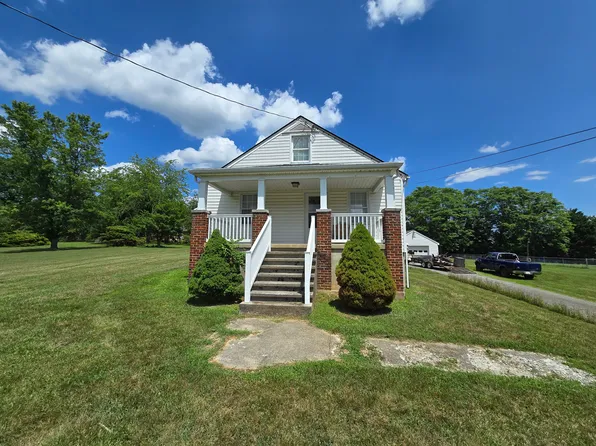 3732 Bandy Rd, Roanoke, VA 24014