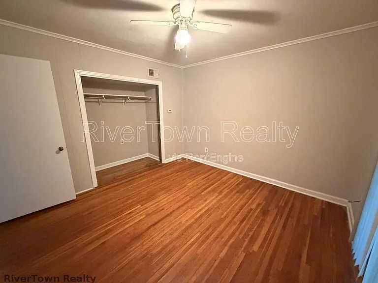 4573 Boyce Rd — Photo 17