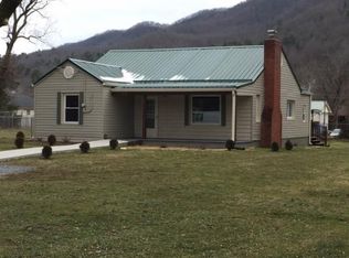 630 1st Ave, Hampton, TN 37658