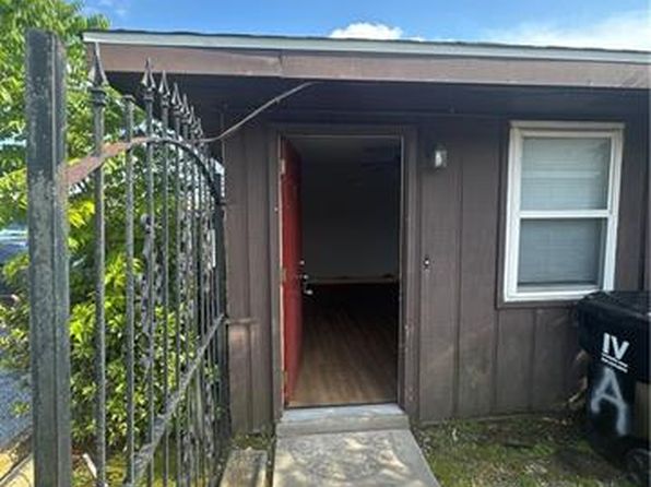 1908 Hickory Ave APT A