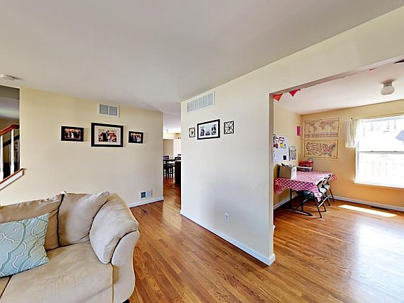 LIVING ROOM & DINING ROOM
