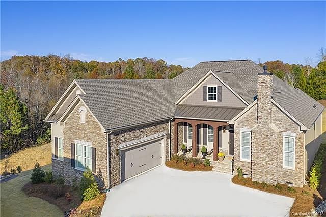 1st image of 15138 High Bluff Ct