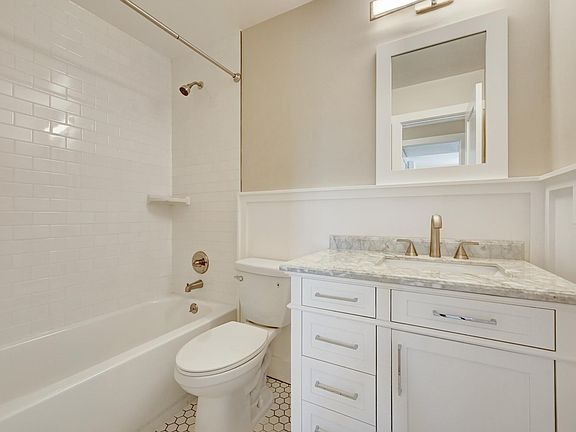 5th image of 1860 Fenton St APT 202