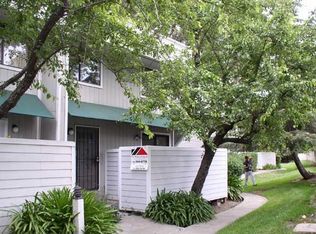 2161 W Steele Ln, Santa Rosa, CA 95403