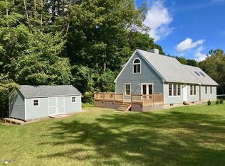 13 W Parsons Dr, Conway, MA 01341