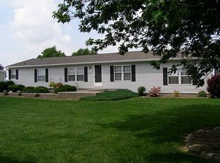 216 W 700 N, Fortville, IN 46040