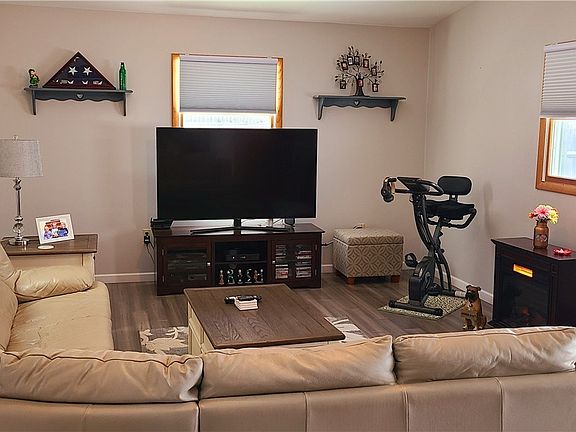 4th image of 7901 Areopagitica Ave