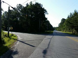 Menge Ave, Pass Christian, MS 39571