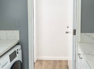 4517 Franklin Ave #1/2, Los Angeles, CA 90027