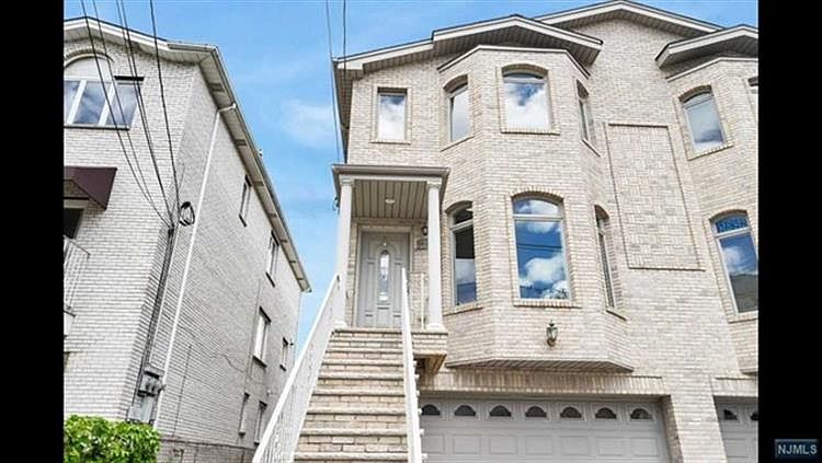 1st image of 287 Knox Ave #A