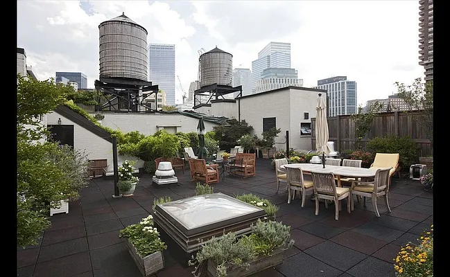 Sold by Tabak Real Estate | media 15