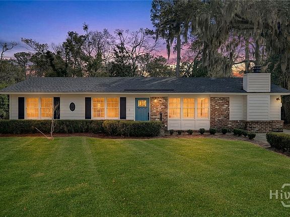 2nd image of 30 Cardinal Road