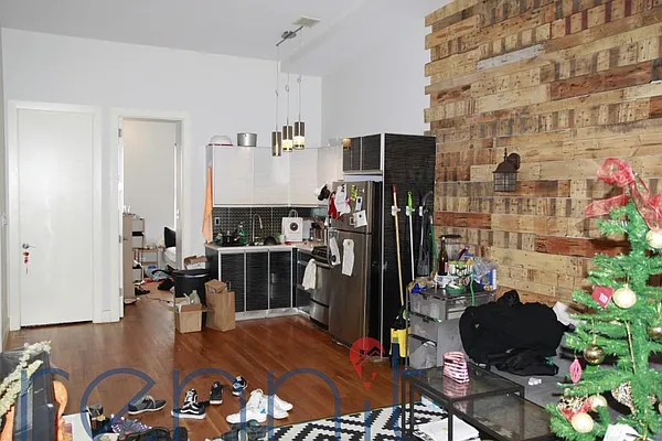 Rented by Rennit Inc. | media 1