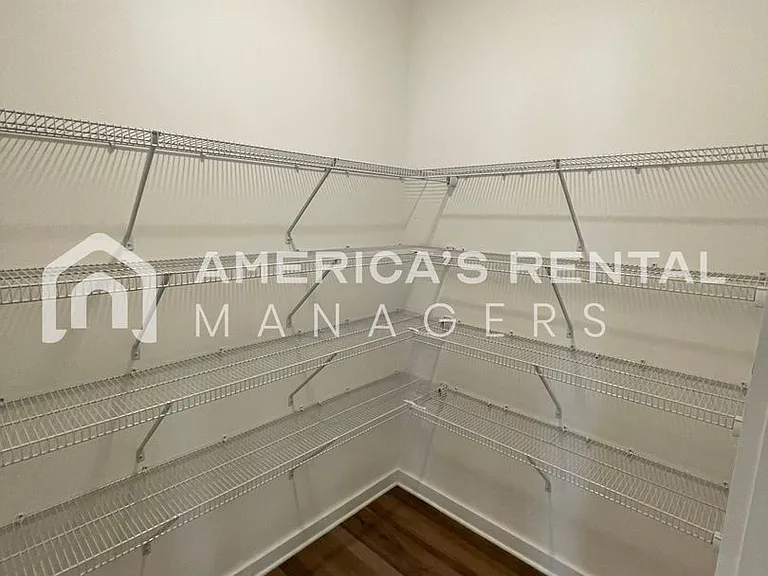2132 Ellsworth Loop Rd — Photo 11