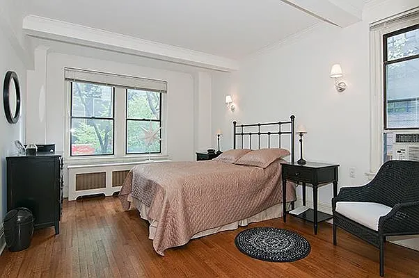 Rented by Domus Realty | media 4