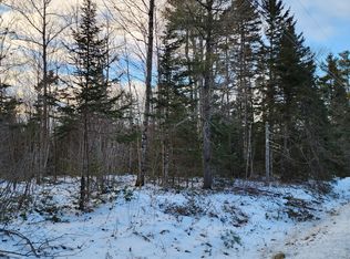 390 Mount Ephraim Rd, Searsport, ME 04974