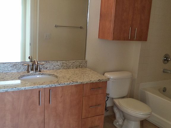 5th image of 1531 W Lemon St APT 4407