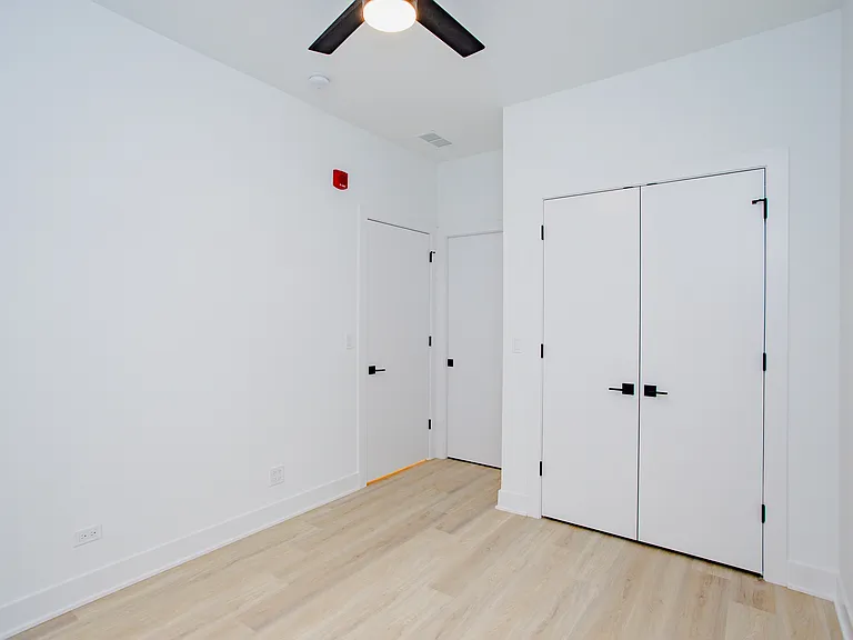 The Aura Apartments — Photo 19