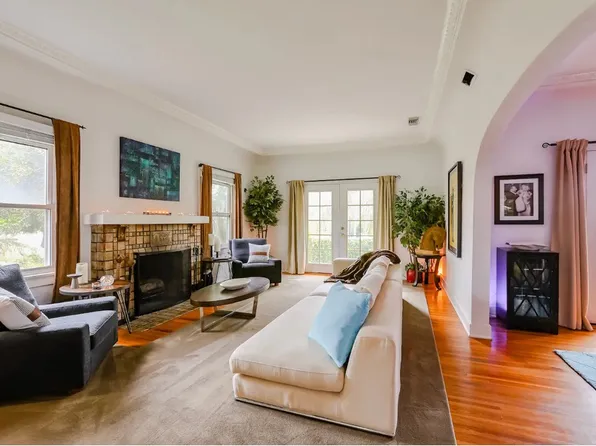 1203 S Rimpau Blvd, Los Angeles, CA 90019