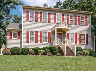 10204 Stonecrest Rd, North Chesterfield, VA 23236