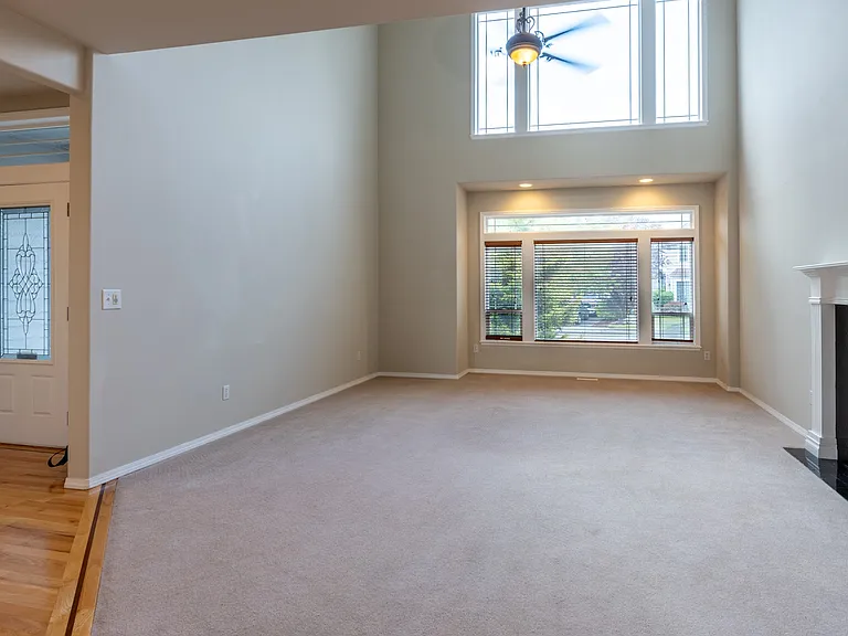 17608 Panorama Blvd E — Photo 4