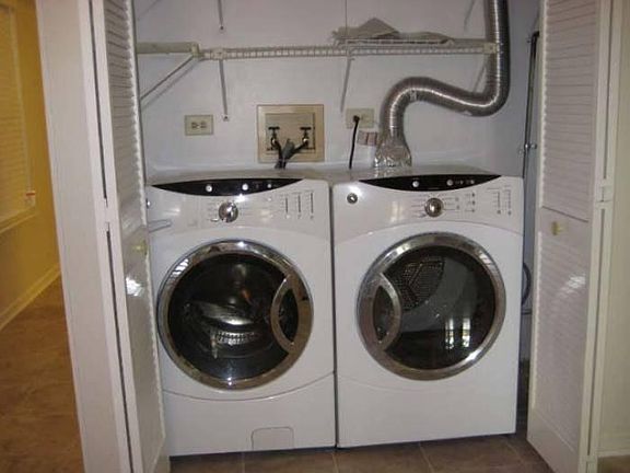 3rd image of 633 W Streamwood Blvd Unit A