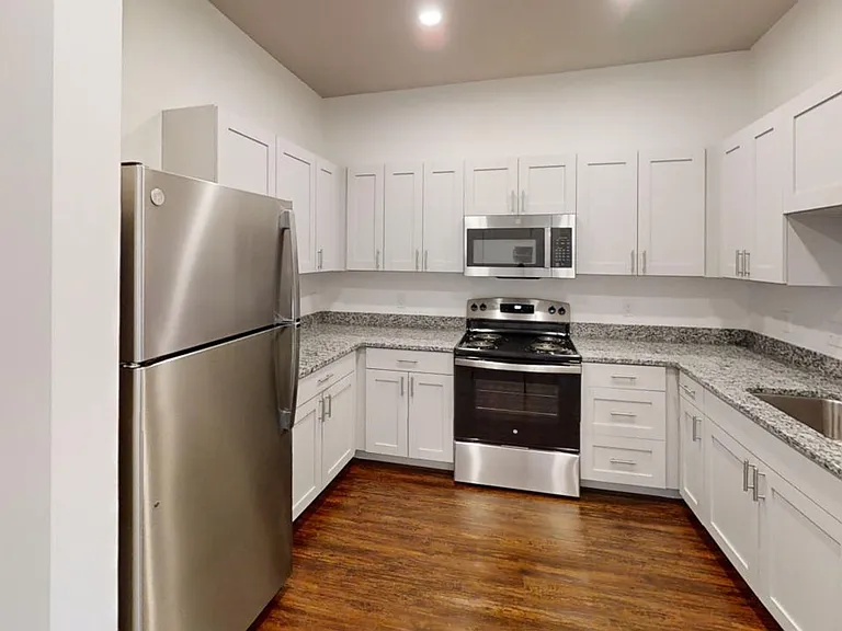 Precedent Flats | Specials Available — Photo 36
