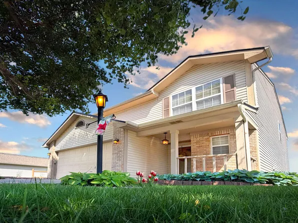 618 Deer Trail Dr, Indianapolis, IN 46217