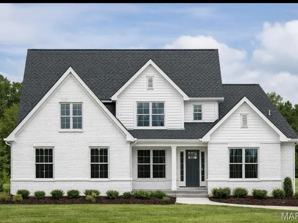 556 Graeser Rd, Saint Louis, MO 63141