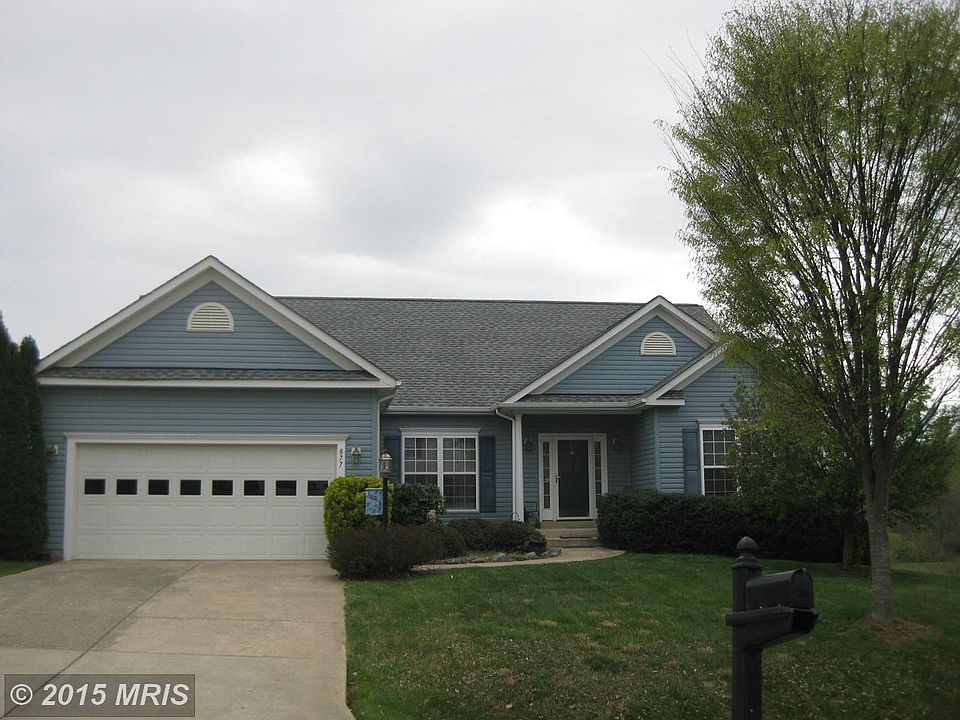 1st image of 877 Ambleside Dr