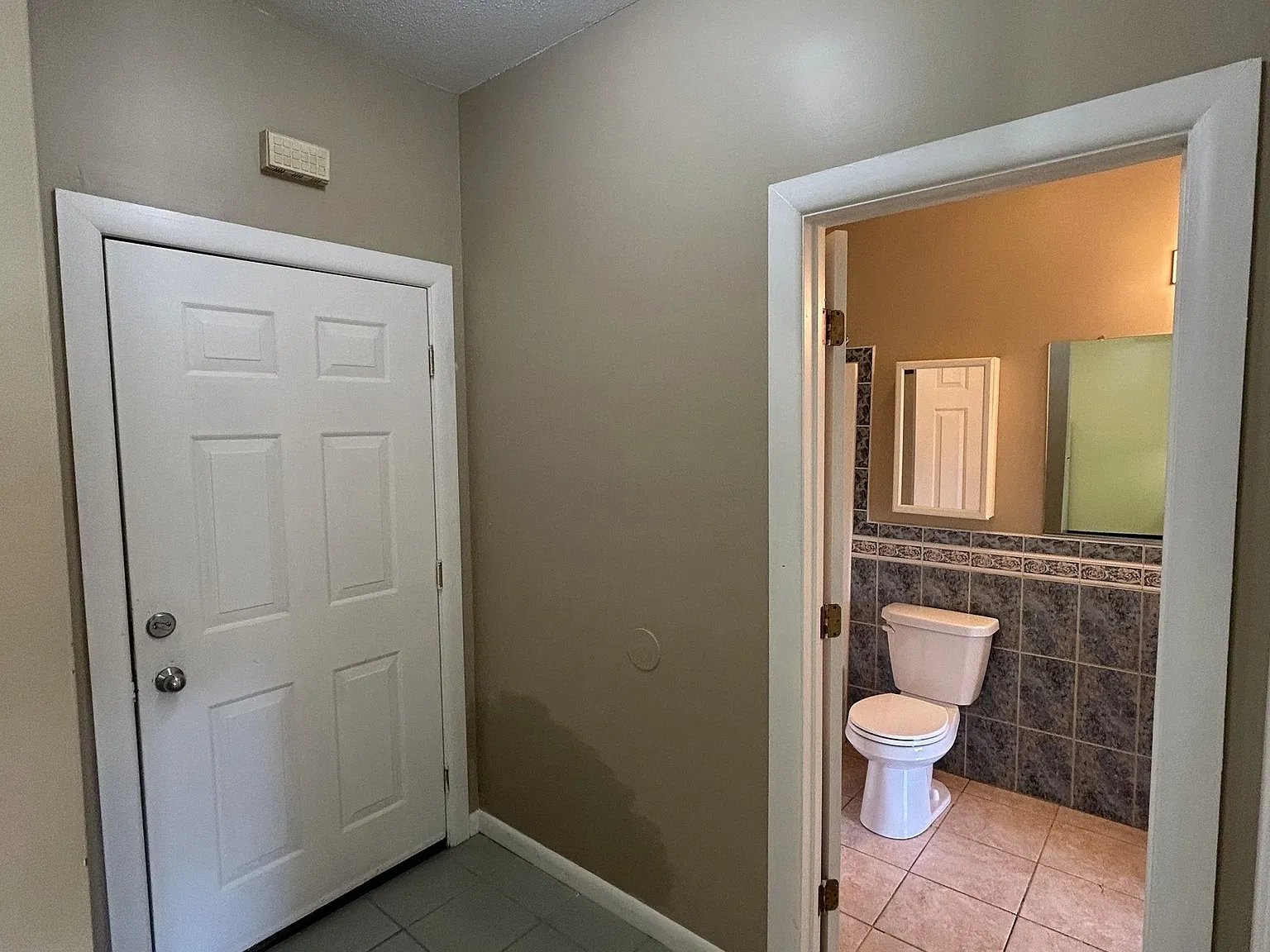 1 bed, 1.0 bath, 450 sqft, $1,500 — Photo 4