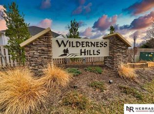 2759 Sheila Ln, Lincoln, NE 68516
