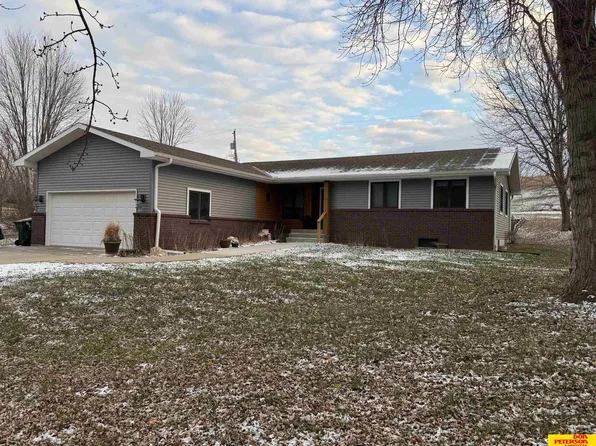 1915 P St, Tekamah, NE 68061