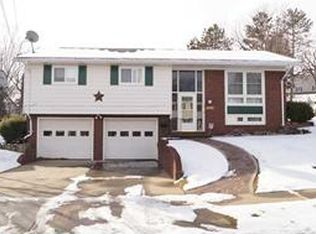 56 Emerson St, Uniontown, PA