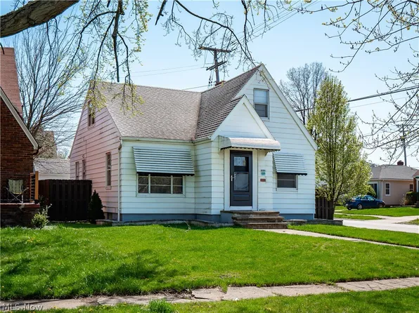6169 Allanwood Dr, Cleveland, OH 44129