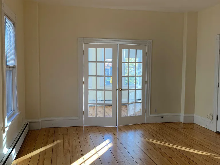 585 Broadway #1 — Photo 10