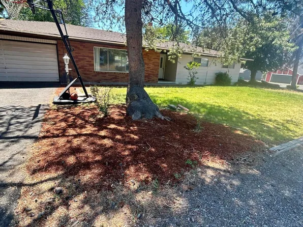 6214 Bryant Ave, Klamath Falls, OR 97603