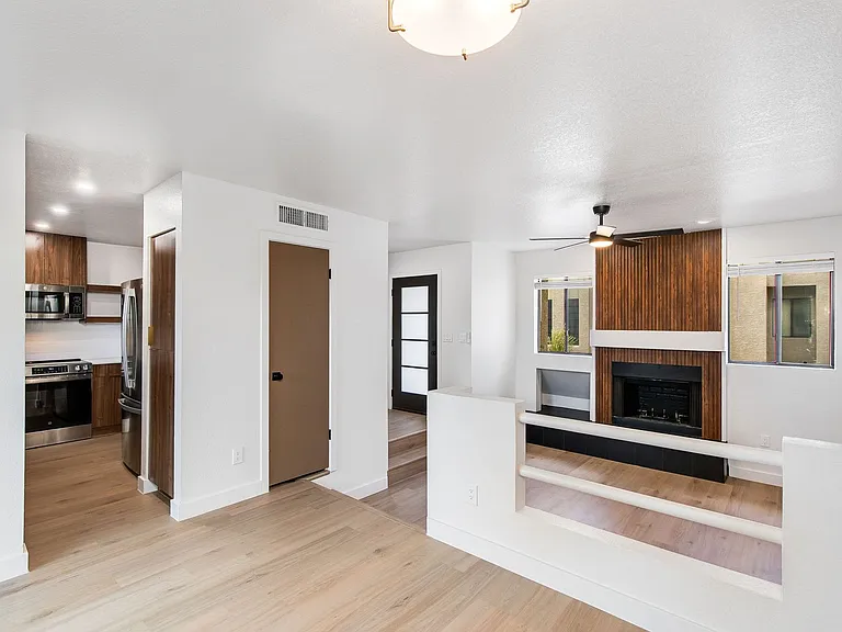 2bedroom 1.5 bathroom — Photo 2