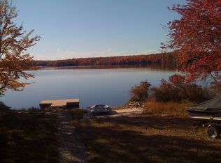 4237 Sylvan Ln, Pocono Summit, PA 18346