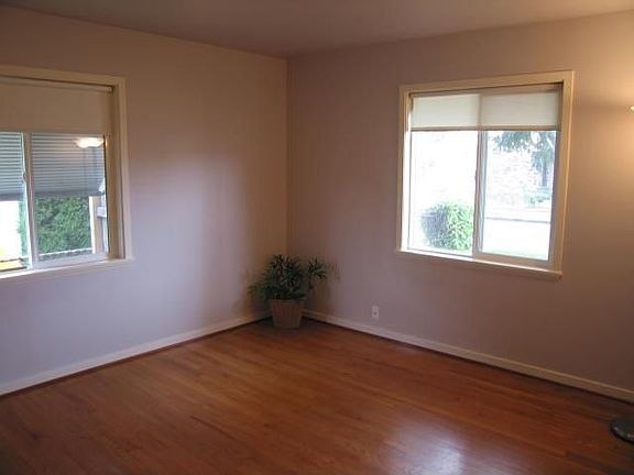 Bedroom #1