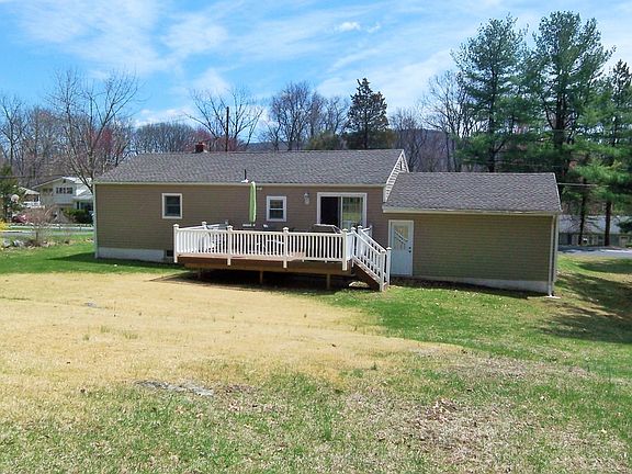 4th image of 20 Woodland Dr