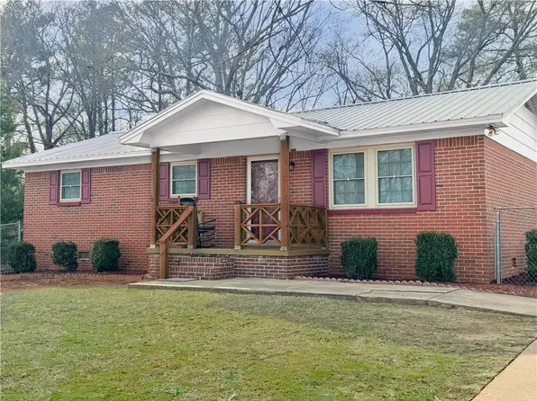 1854 53rd Ave SW, Lanett, AL 36863