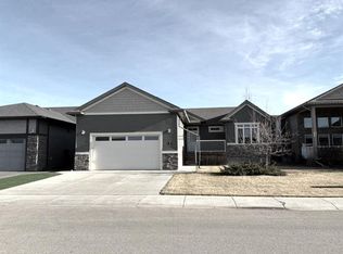19 W Viceroy Cres, Olds, AB T4H0C4