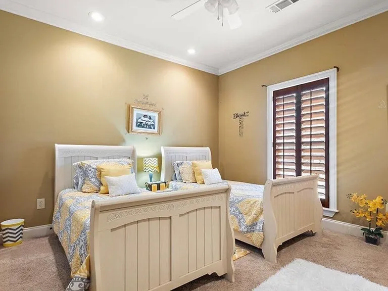 141 Wind Dance Dr — Photo 8