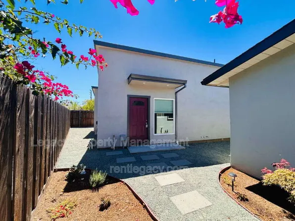 1195 Heather Ct APT A, Concord, CA 94520