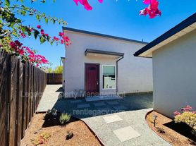 1195 Heather Ct, Concord, CA
