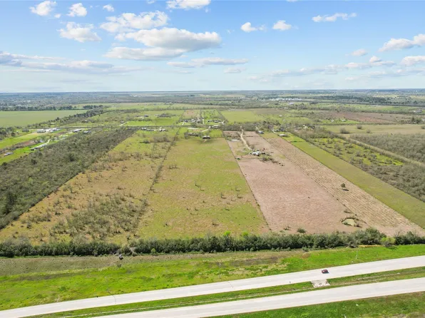 1157 County Road 491, Dayton, TX 77535