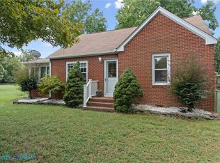 6092 Allmondsville Rd, Gloucester, VA 23061