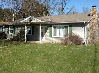 395 Cummings Rd, Vermilion, OH 44089