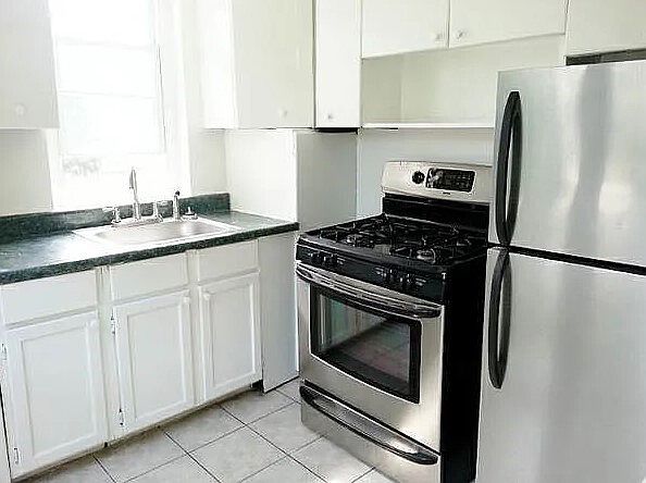 1st image of 7900 Gilbert St